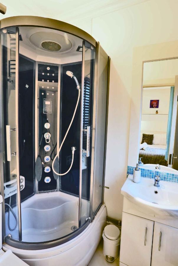 Piccadilly Circus Suites Λονδίνο Εξωτερικό φωτογραφία