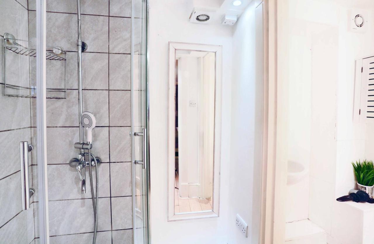 Piccadilly Circus Suites Λονδίνο Εξωτερικό φωτογραφία