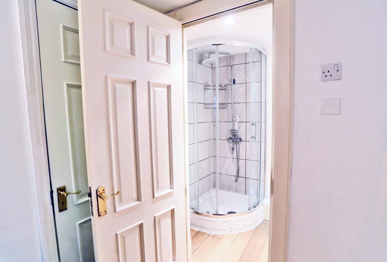 Piccadilly Circus Suites Λονδίνο Εξωτερικό φωτογραφία